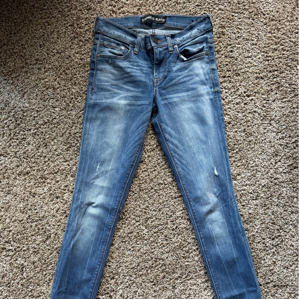 American Eagle Outfitters Women’s Light Blue Skinny Jeans